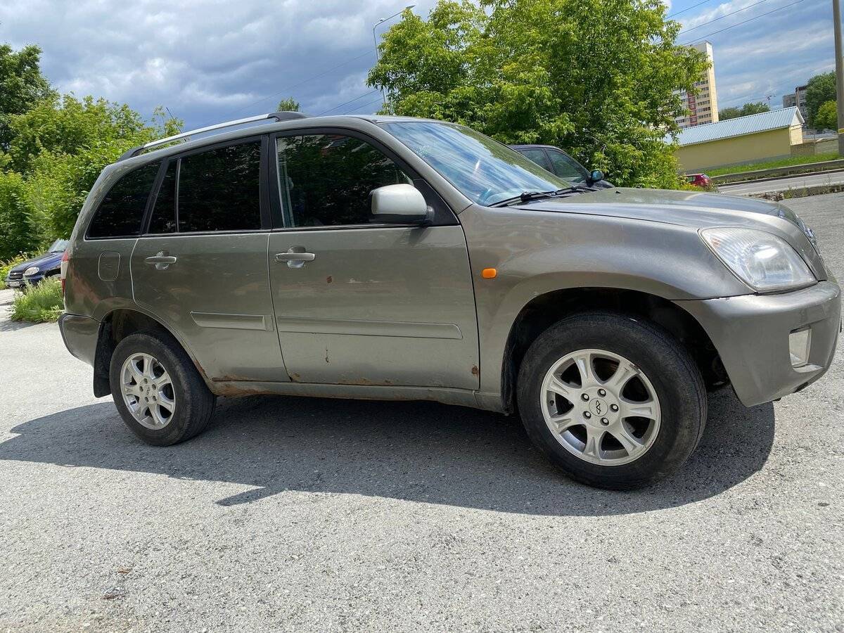 Chery Tiggo (T11) 2013 года с пробегом. Фото: #1
