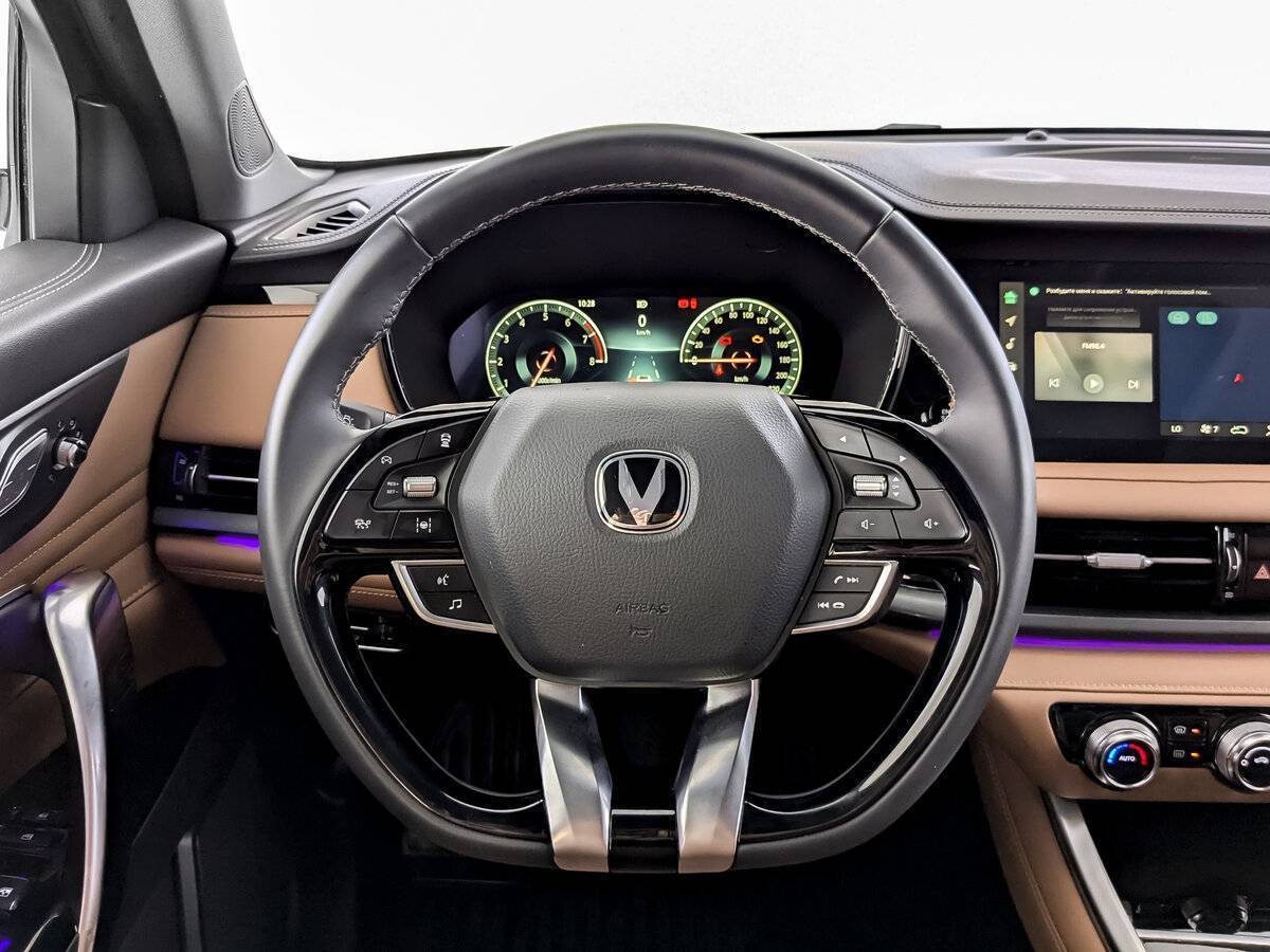 Changan CS95 2023 года с пробегом. Фото: #21