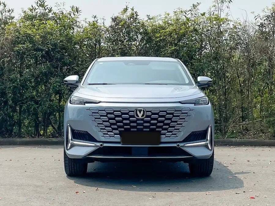 Changan UNI-K 2022 года с пробегом. Фото: #1