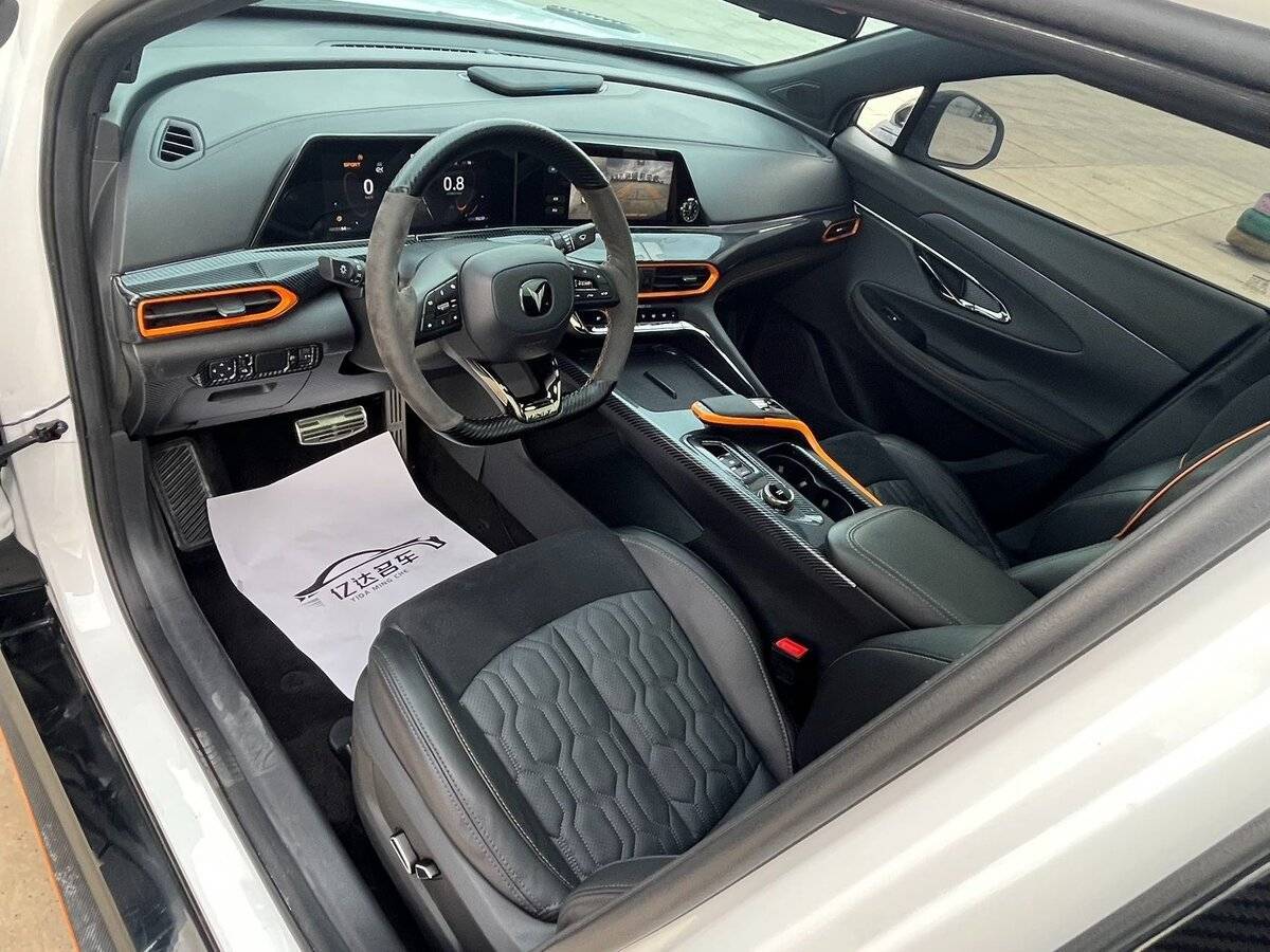 Changan UNI-T 2022 года с пробегом. Фото: #6