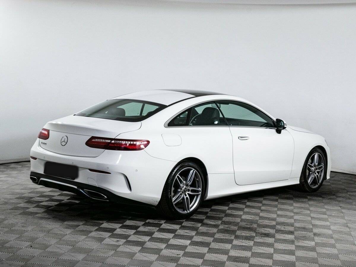 Mercedes-Benz E-Класс 2017 года с пробегом. Фото: #4