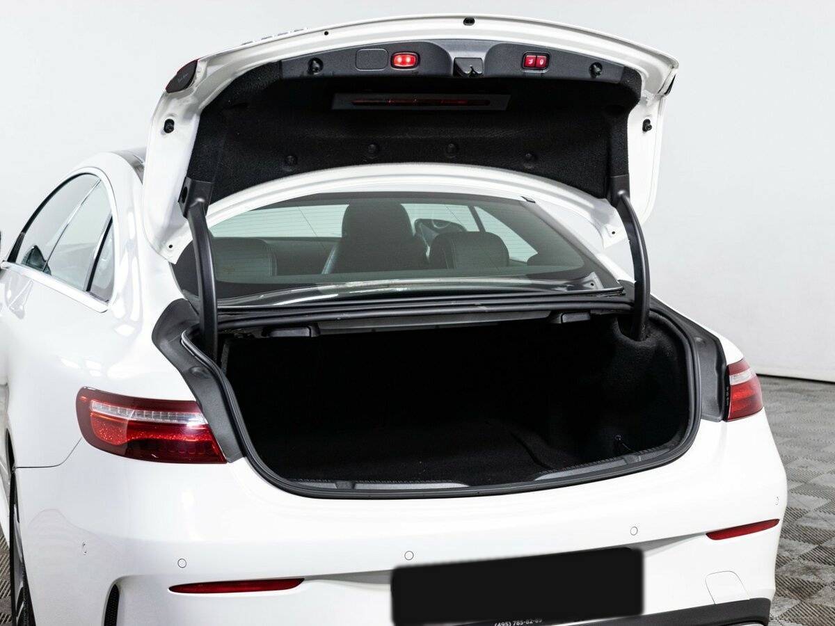 Mercedes-Benz E-Класс 2017 года с пробегом. Фото: #8