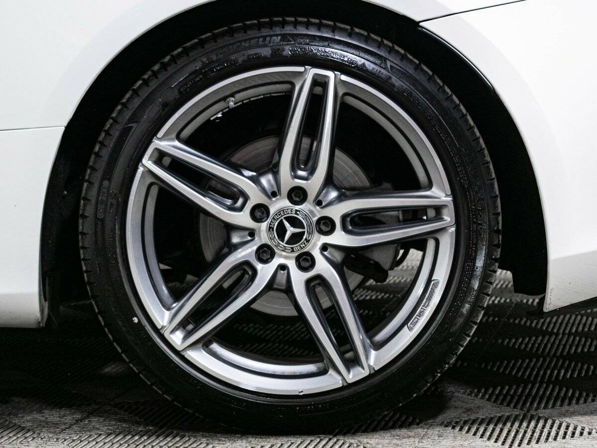 Mercedes-Benz E-Класс 2017 года с пробегом. Фото: #23