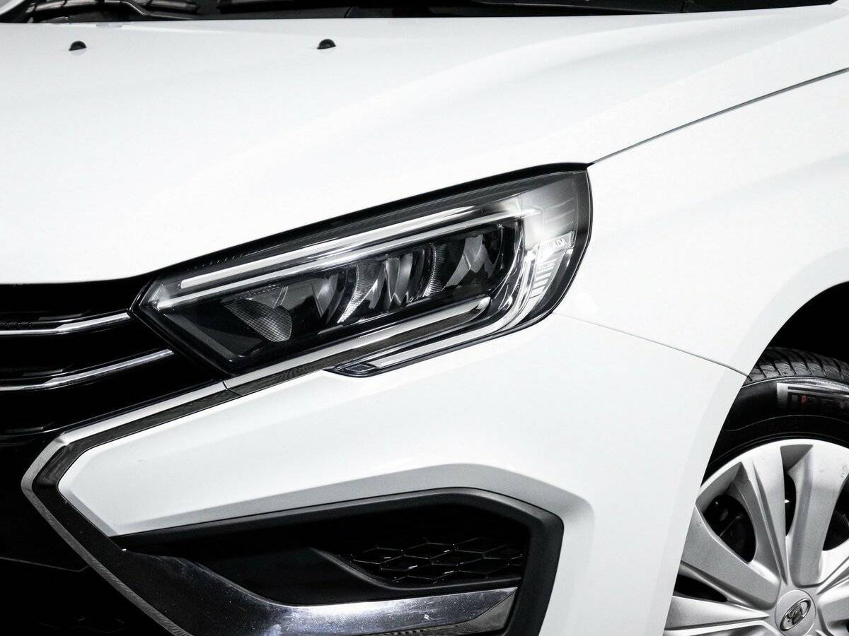 Lada (ВАЗ) Vesta 2023 года с пробегом. Фото: #16