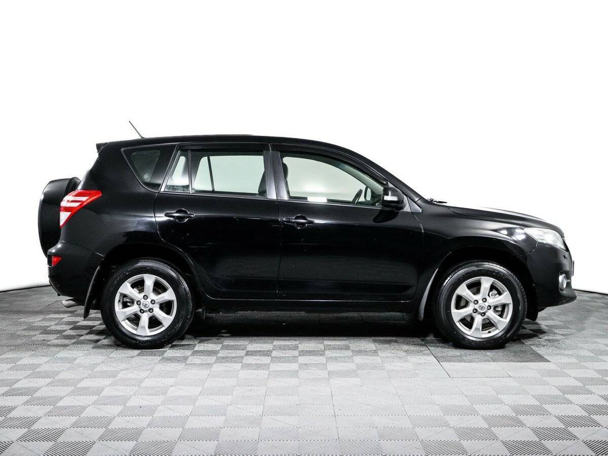 Toyota RAV4 2010 года с пробегом. Фото: #3