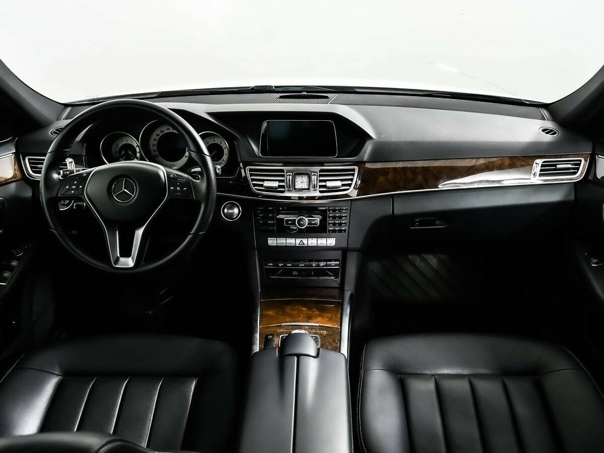 Mercedes-Benz E-Класс 2014 года с пробегом. Фото: #10