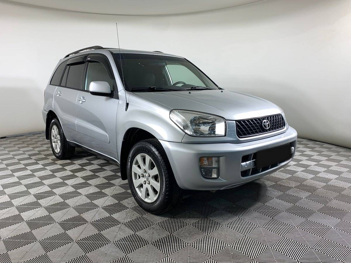 Toyota RAV4 2002 года с пробегом. Фото: #2