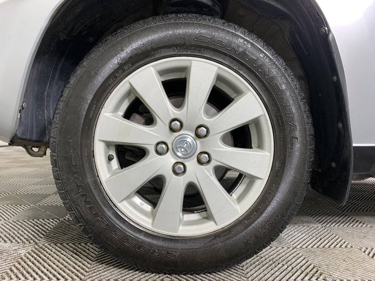 Toyota RAV4 2002 года с пробегом. Фото: #8