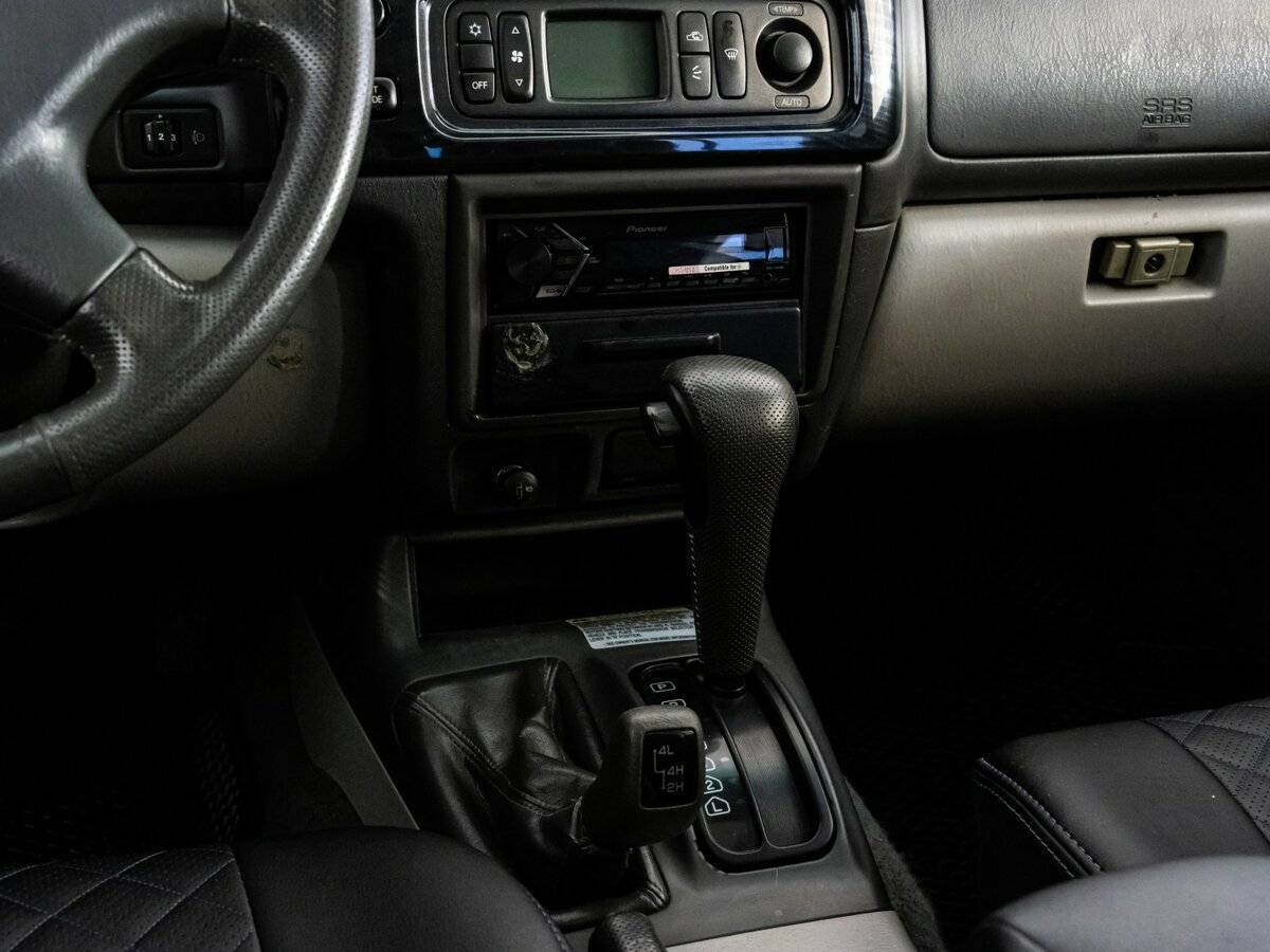 Mitsubishi Pajero Sport 2007 года с пробегом. Фото: #11