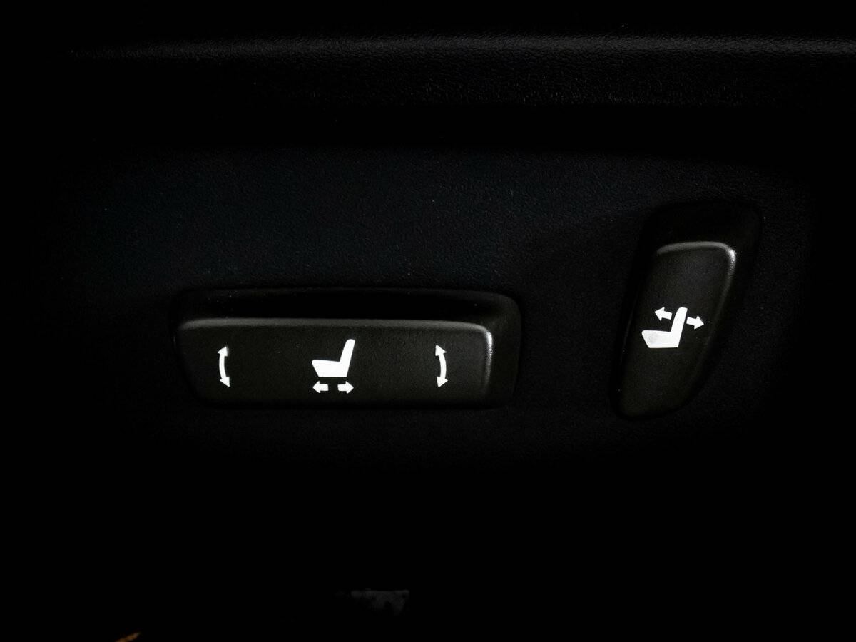 Toyota Fortuner 2018 года с пробегом. Фото: #22