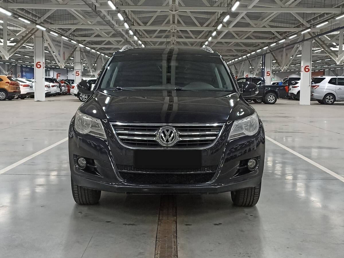 Volkswagen Tiguan 2008 года с пробегом. Фото: #1