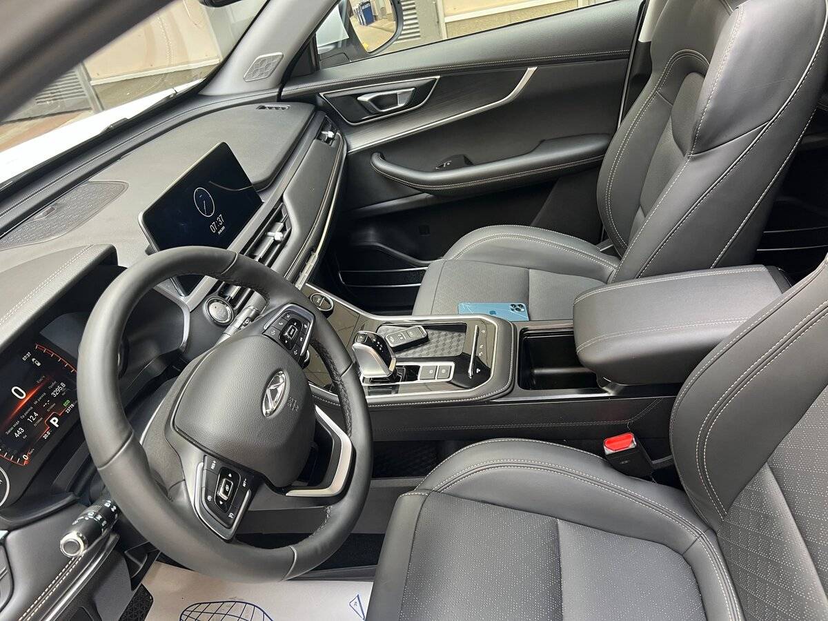 Chery Tiggo 8 2023 года с пробегом. Фото: #9