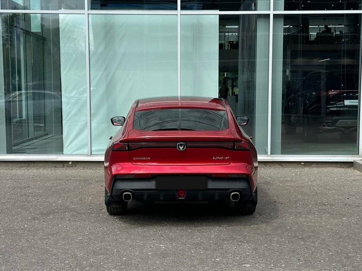 Changan UNI-V 2024 года с пробегом. Фото: #5