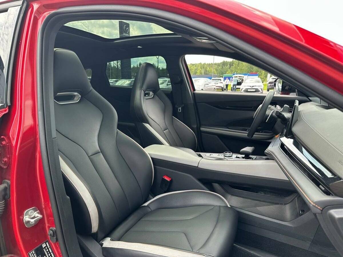 Changan UNI-V 2024 года с пробегом. Фото: #18