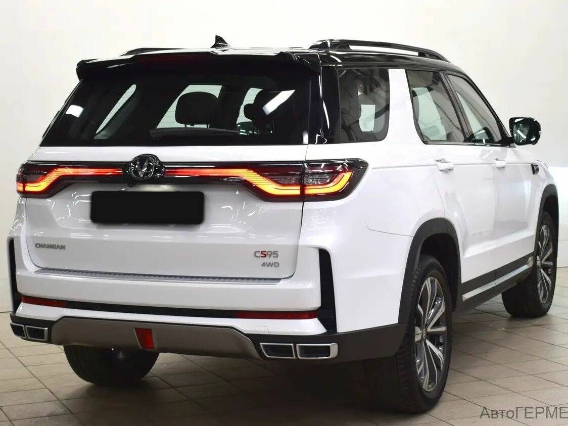Changan CS95 2023 года с пробегом. Фото: #3
