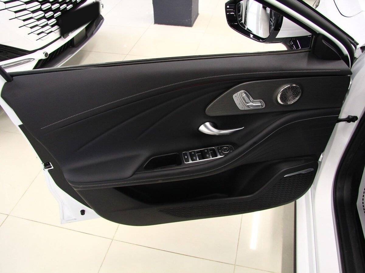 Chery Arrizo 8 2024 года с пробегом. Фото: #8