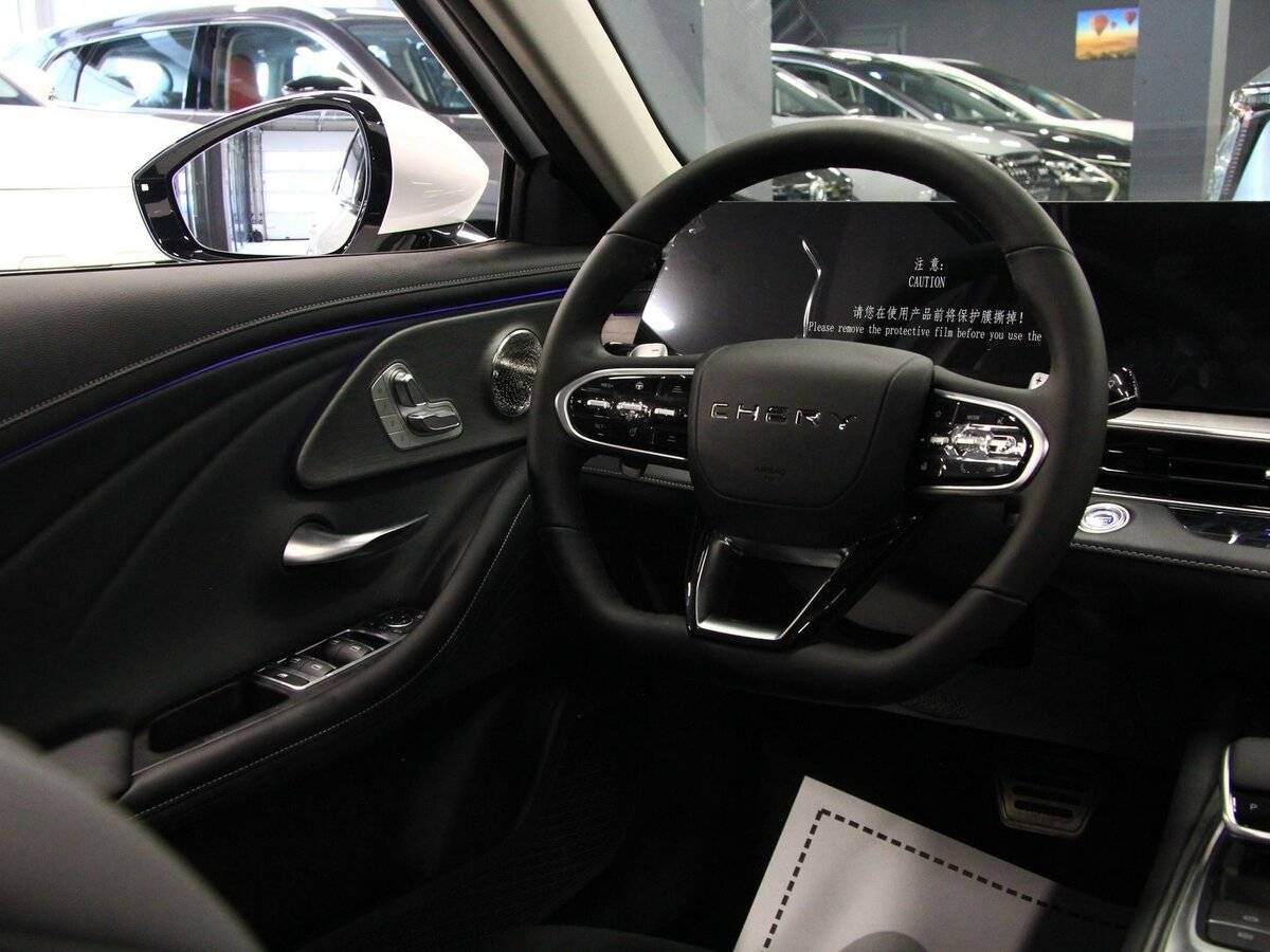 Chery Arrizo 8 2024 года с пробегом. Фото: #11