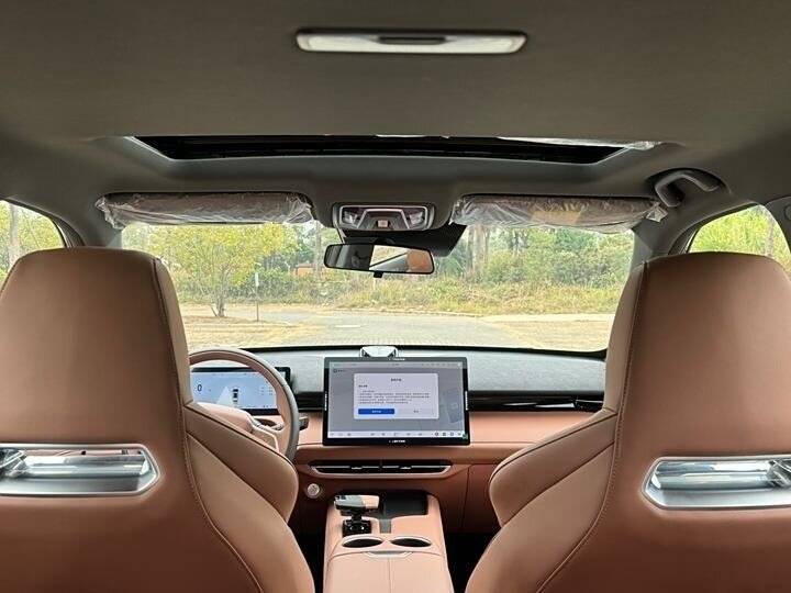 Changan UNI-Z 2024 года с пробегом. Фото: #8