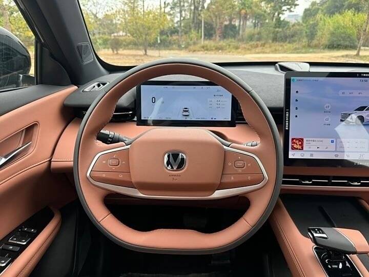 Changan UNI-Z 2024 года с пробегом. Фото: #16