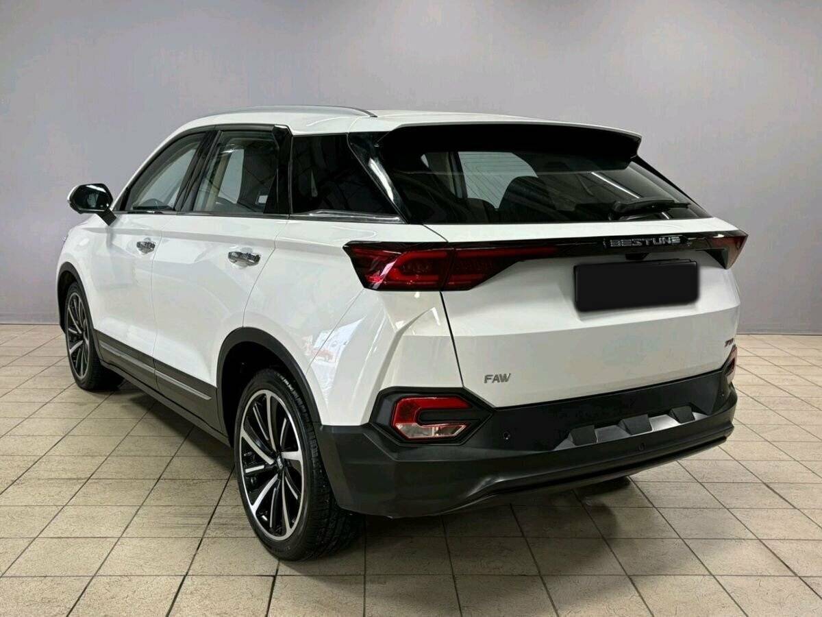 FAW Bestune T77 2023 года с пробегом. Фото: #6