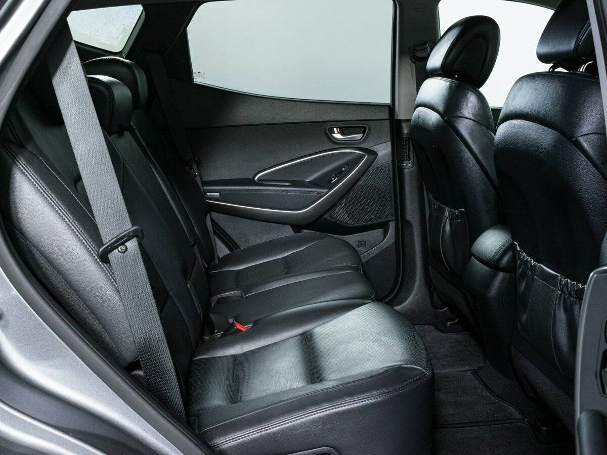 Hyundai Santa Fe 2016 года с пробегом. Фото: #11