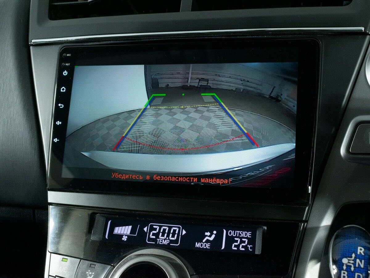 Toyota Prius Alpha 2017 года с пробегом. Фото: #16