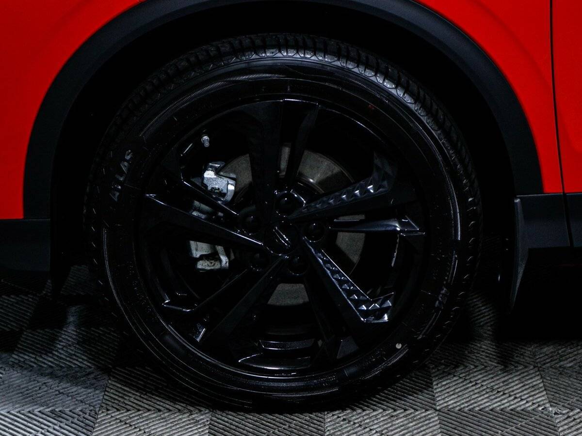 Geely Coolray 2024 года с пробегом. Фото: #14