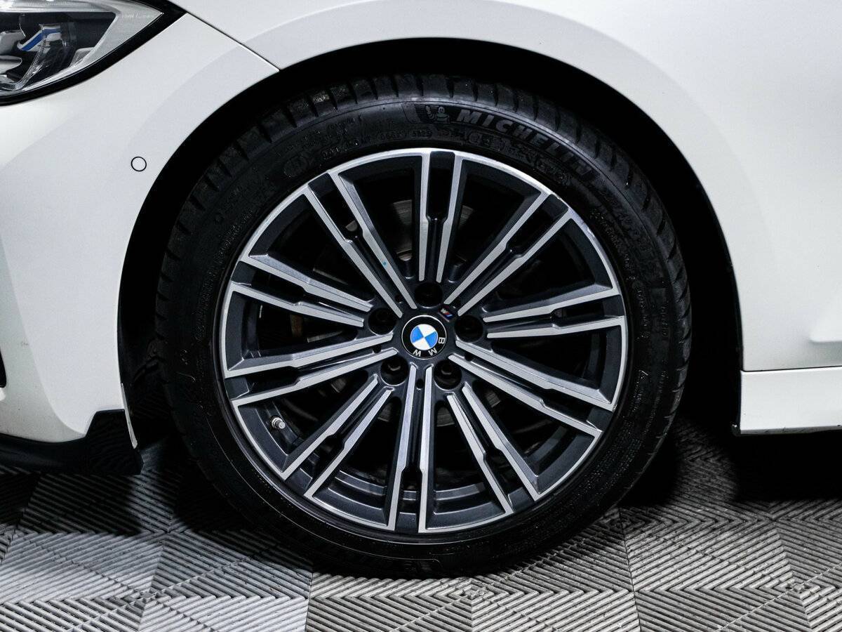 BMW 3 серии 2020 года с пробегом. Фото: #14