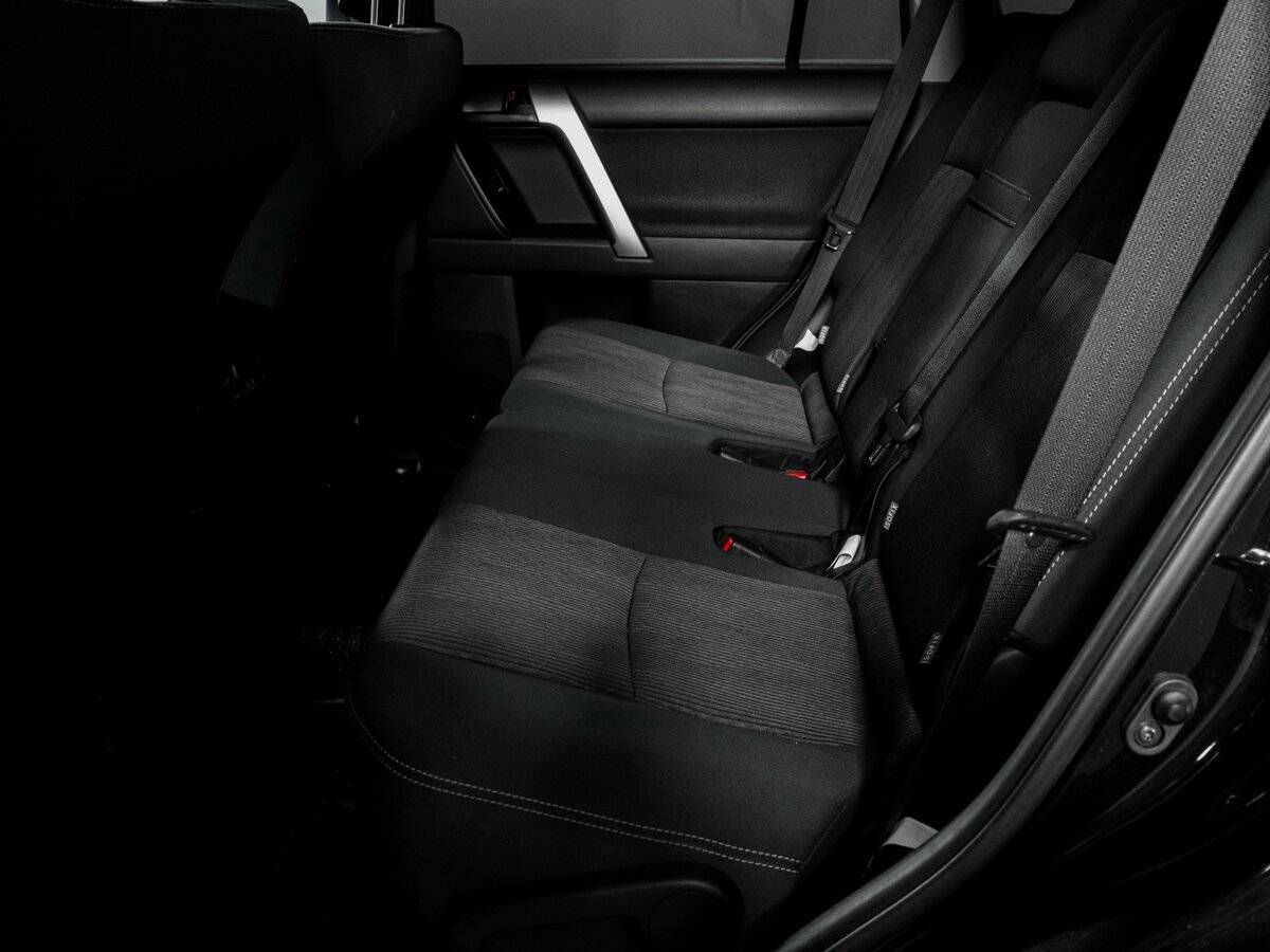 Toyota Land Cruiser Prado 2021 года с пробегом. Фото: #9