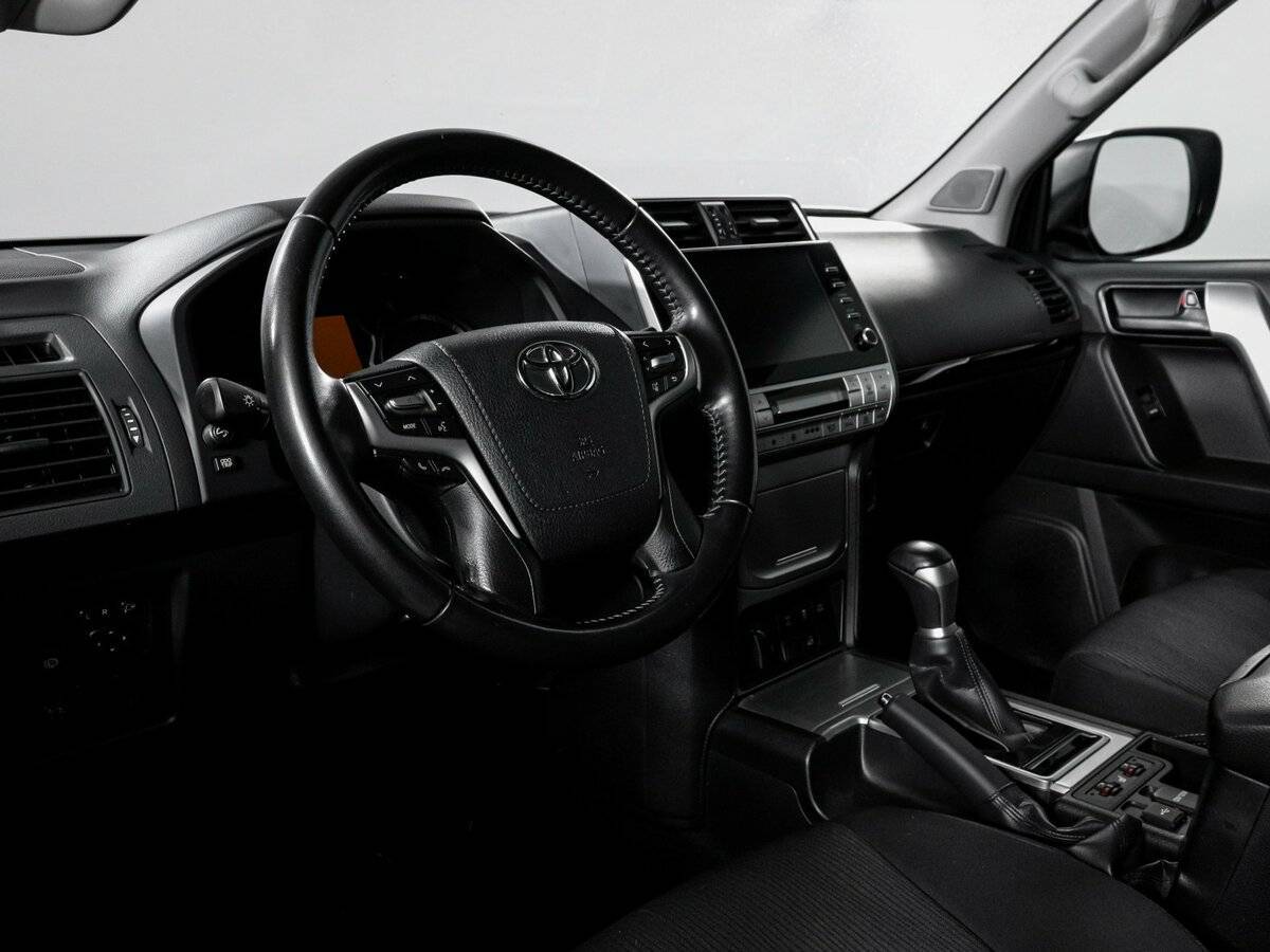 Toyota Land Cruiser Prado 2021 года с пробегом. Фото: #13