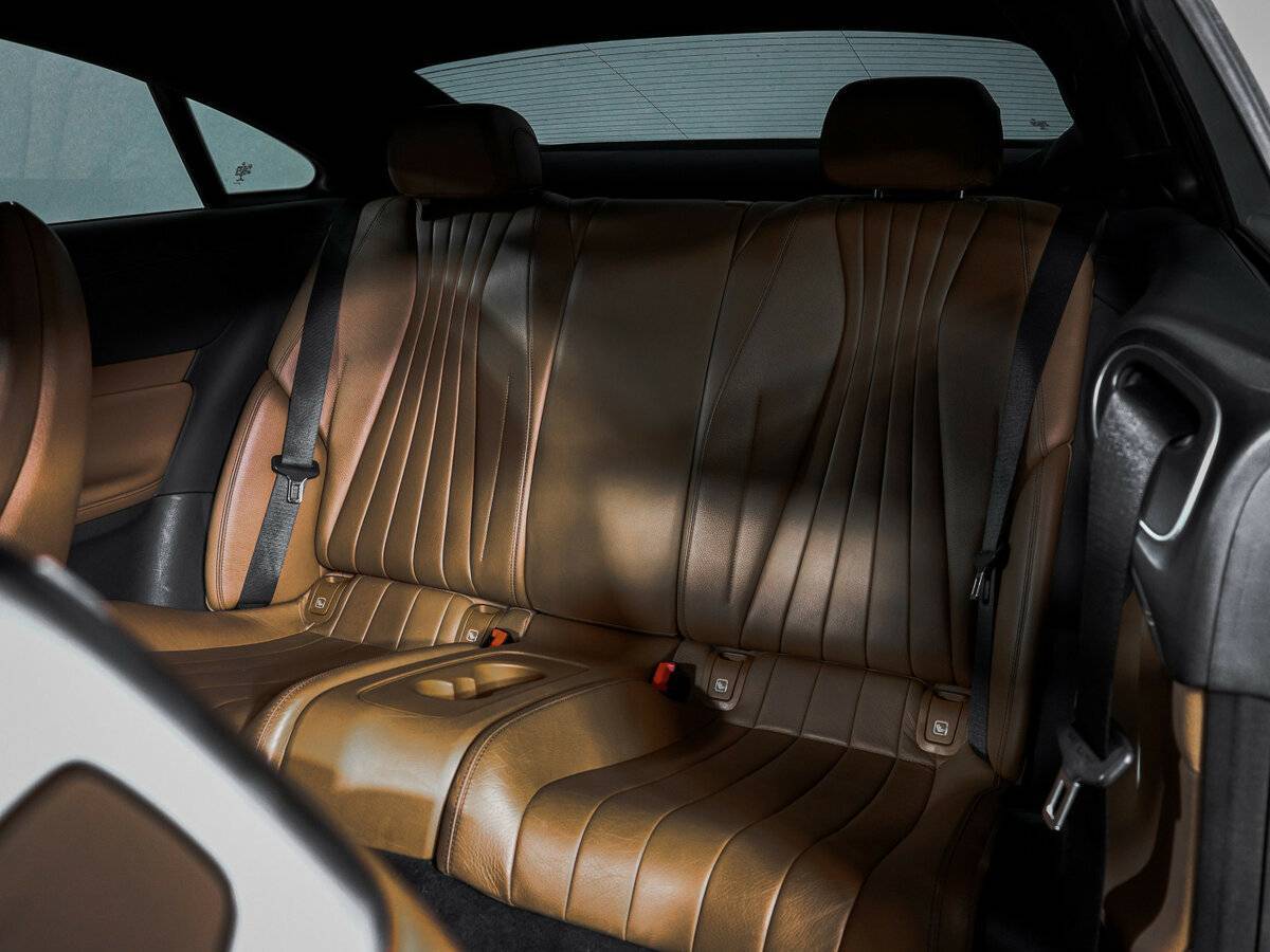 Mercedes-Benz E-Класс 2018 года с пробегом. Фото: #9