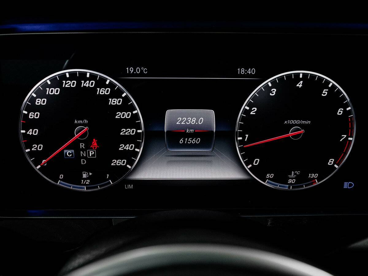 Mercedes-Benz E-Класс 2018 года с пробегом. Фото: #10