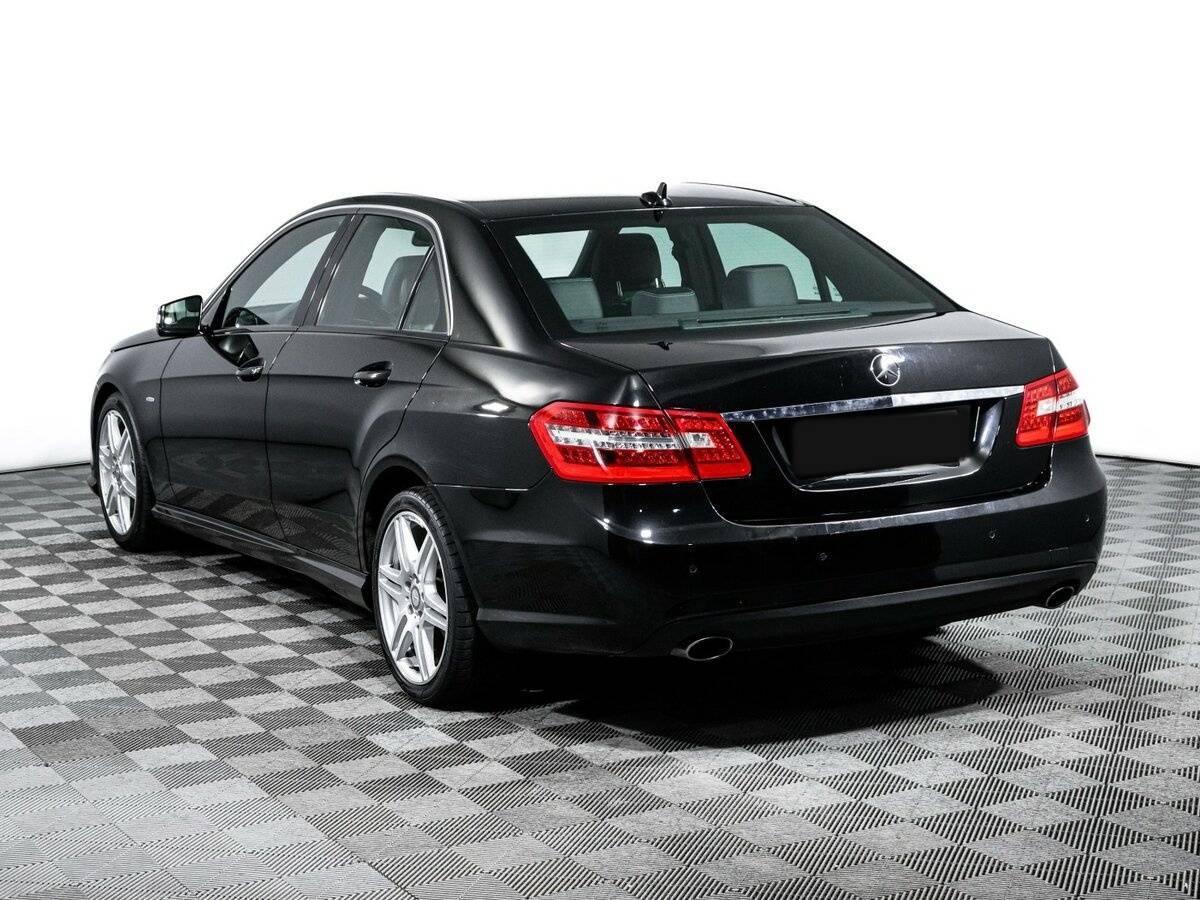 Mercedes-Benz E-Класс 2010 года с пробегом. Фото: #6