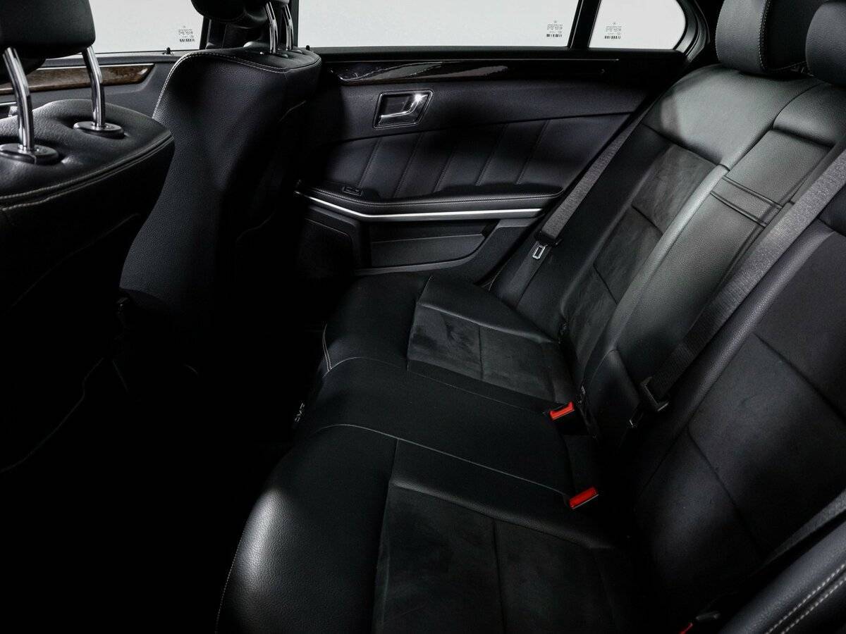 Mercedes-Benz E-Класс 2010 года с пробегом. Фото: #9