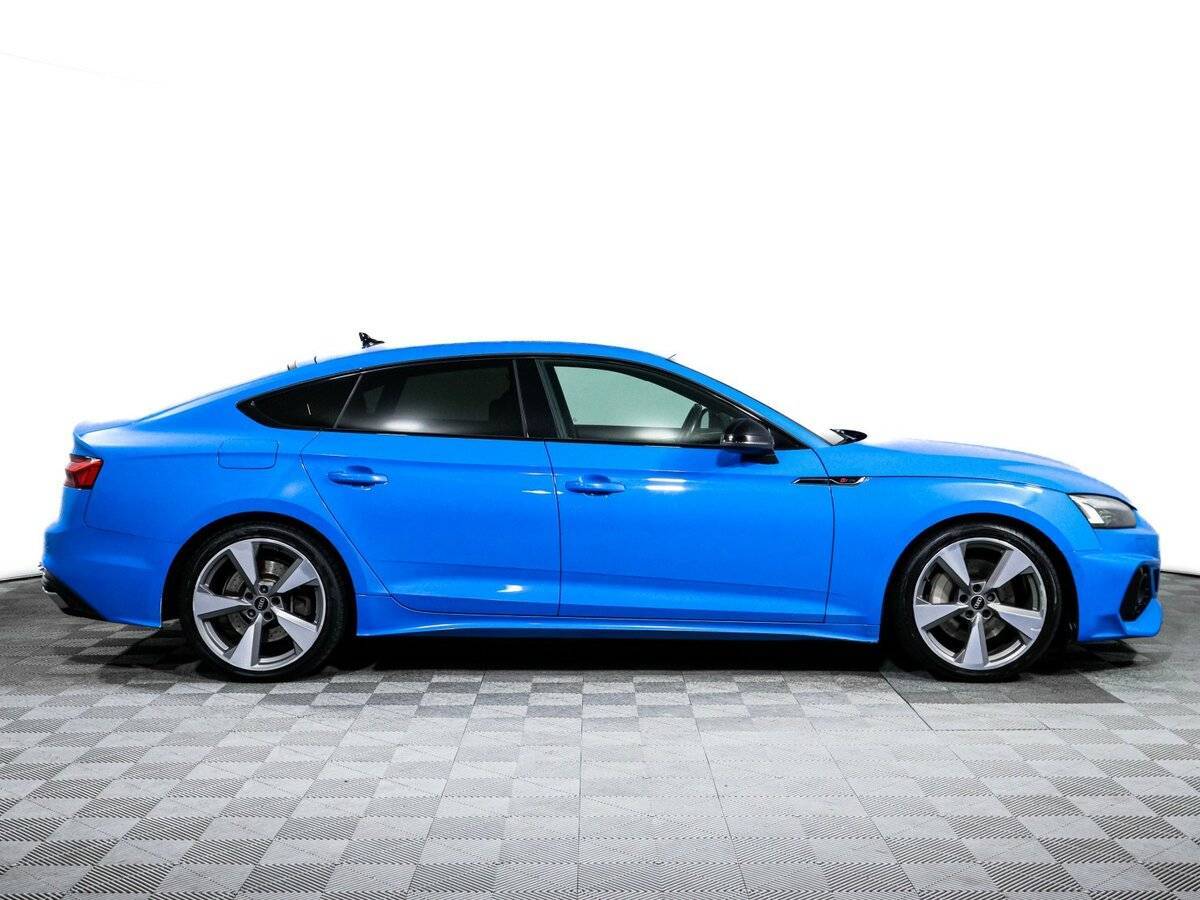 Audi A5 2021 года с пробегом. Фото: #3