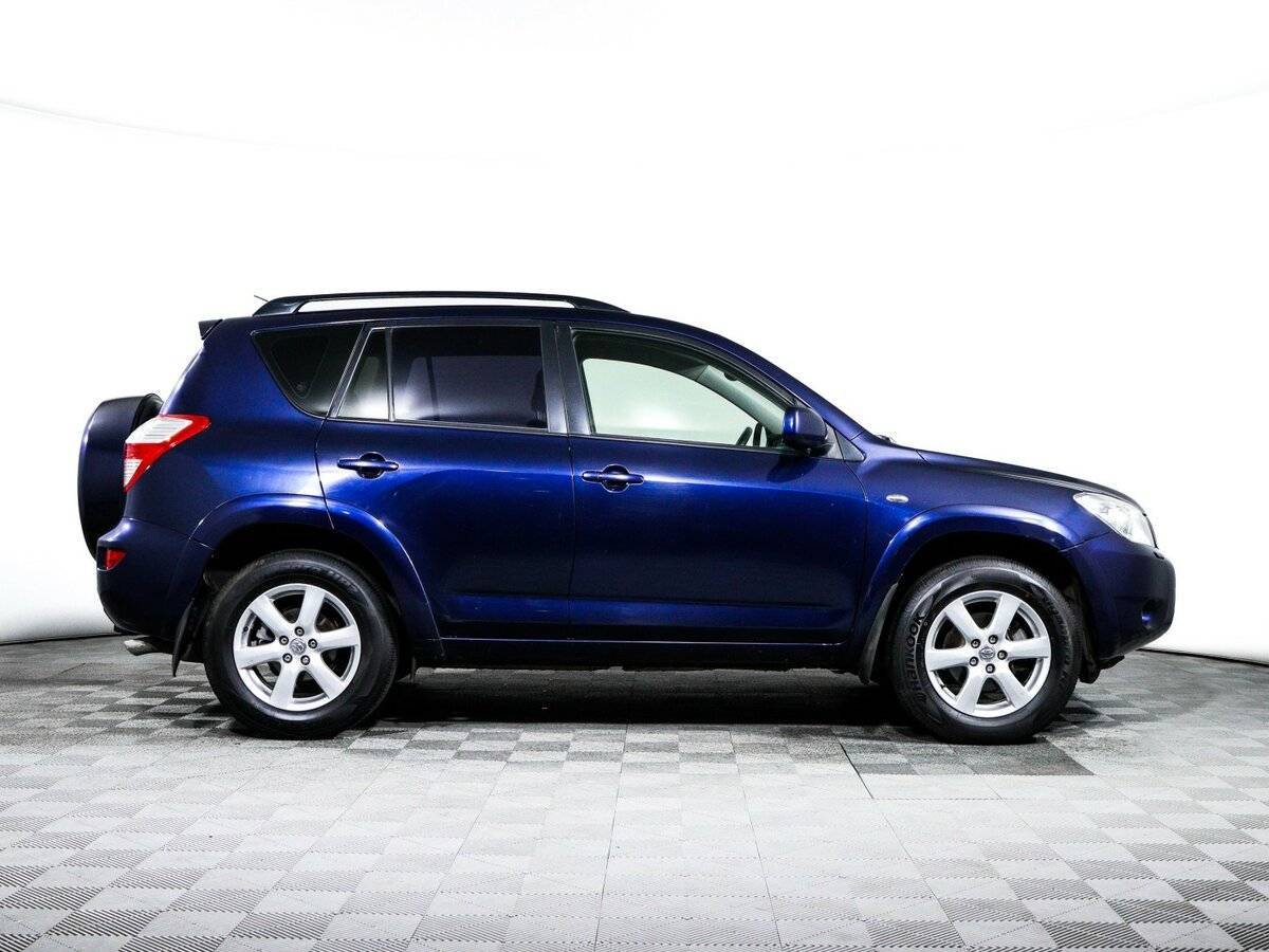 Toyota RAV4 2008 года с пробегом. Фото: #3