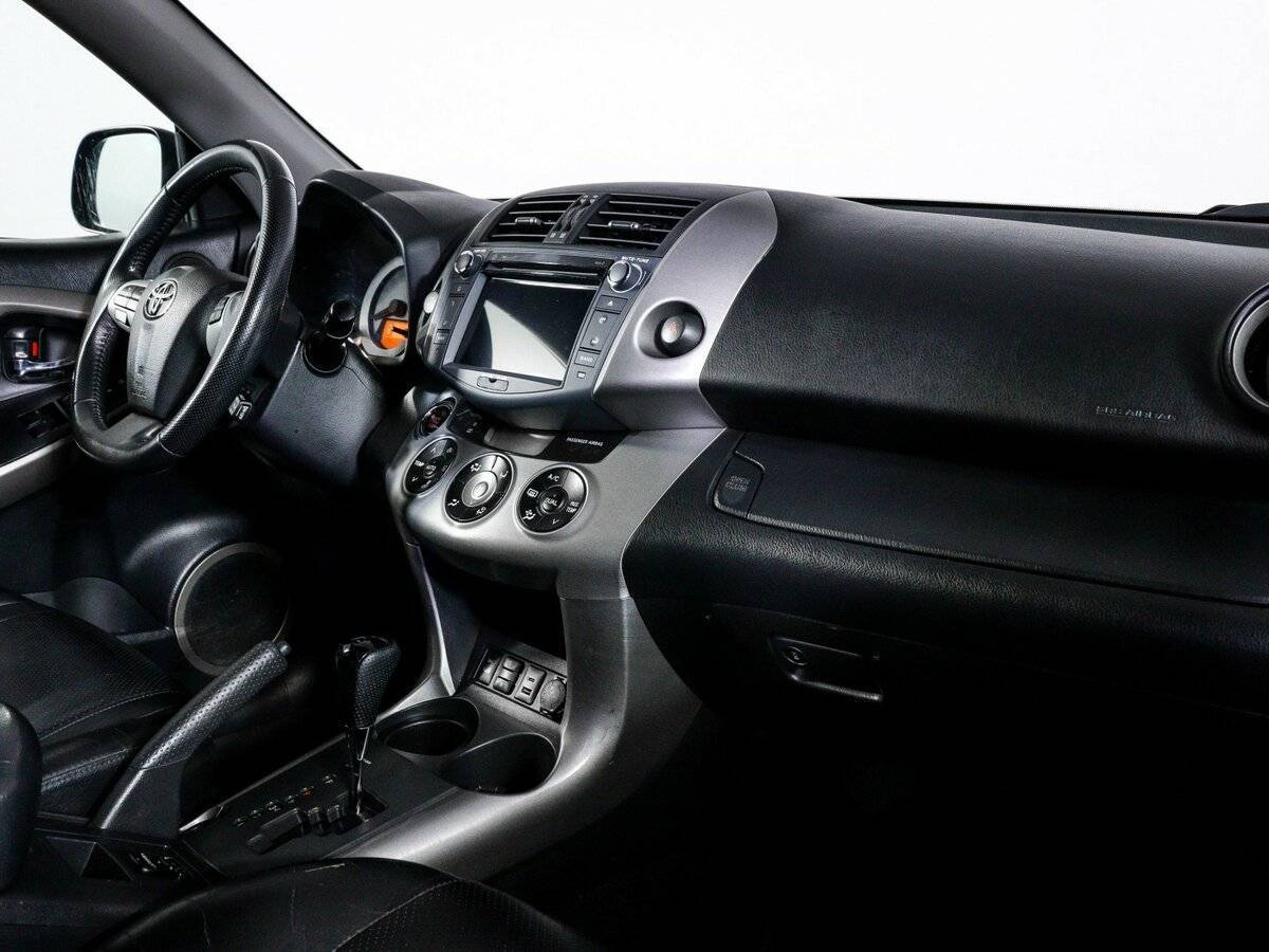 Toyota RAV4 2008 года с пробегом. Фото: #8