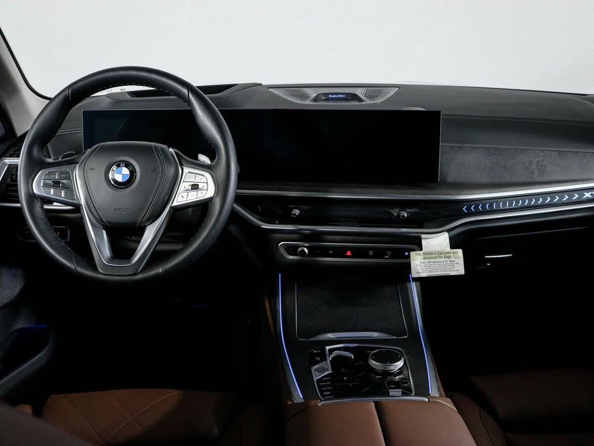 BMW X7 2022 года с пробегом. Фото: #11
