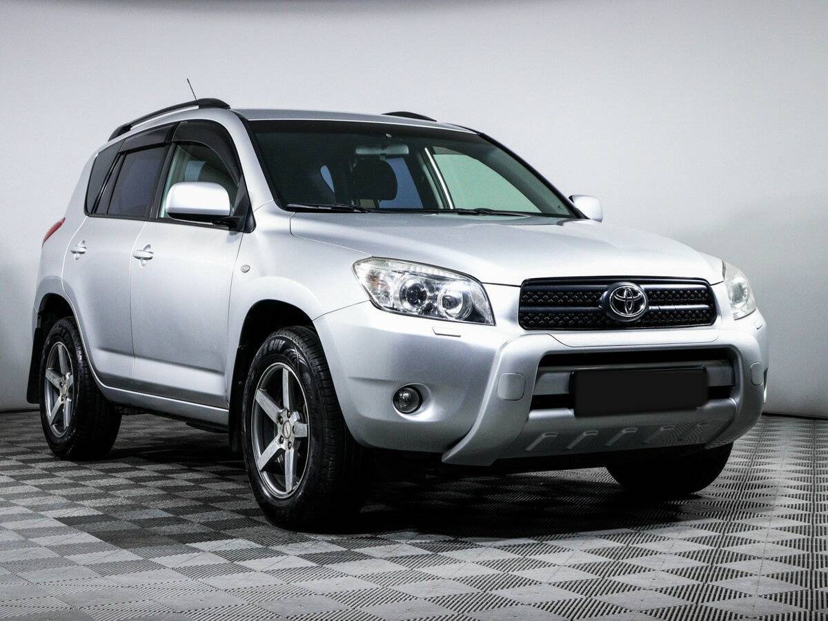 Toyota RAV4 2006 года с пробегом. Фото: #2