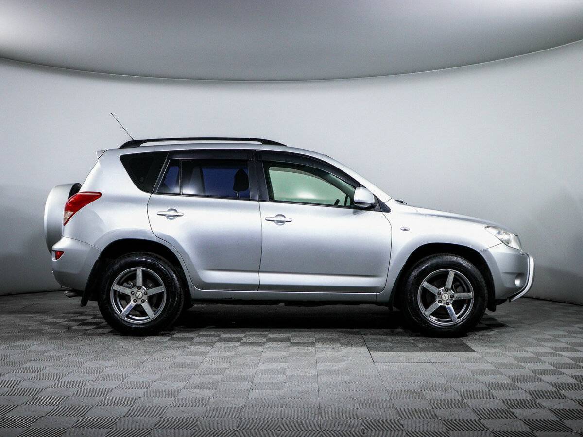 Toyota RAV4 2006 года с пробегом. Фото: #3