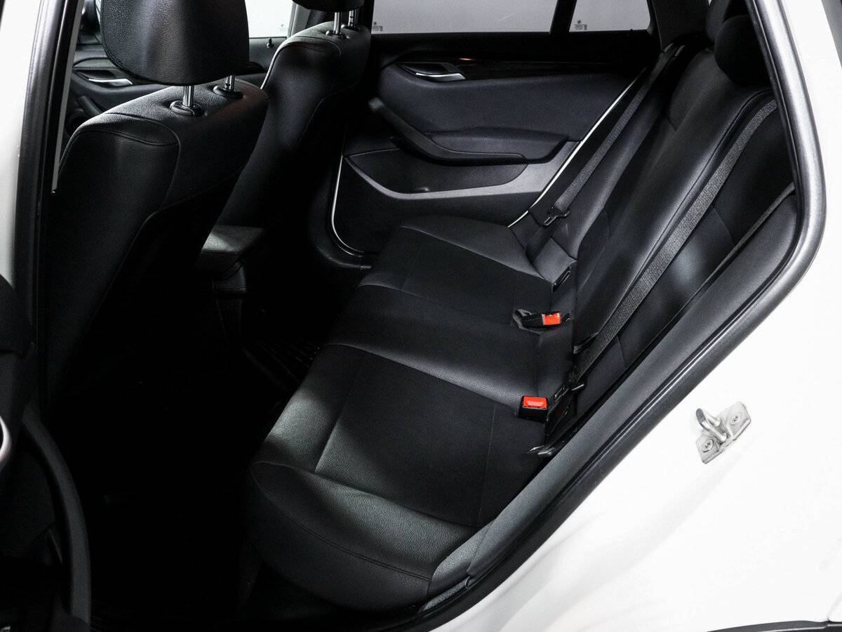 BMW X1 2011 года с пробегом. Фото: #9