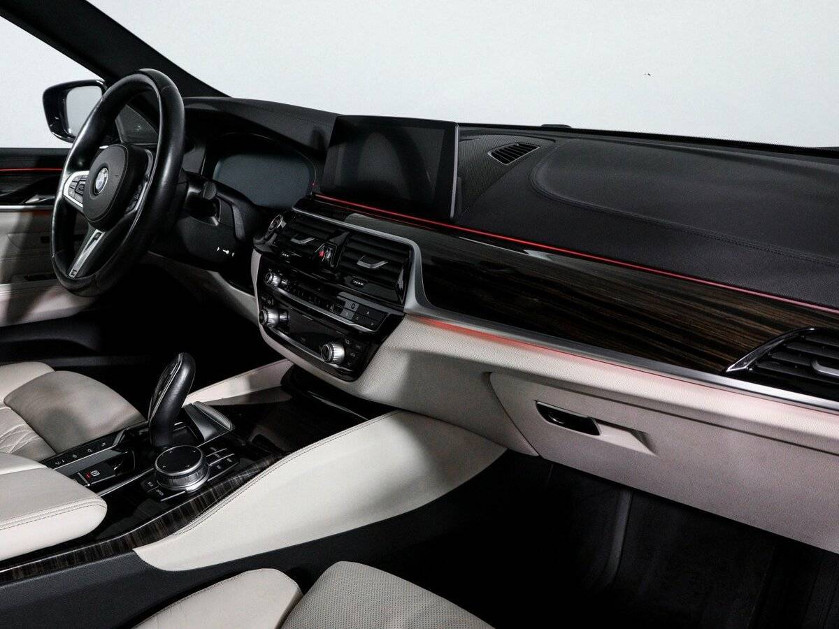 BMW 6 серии 2019 года с пробегом. Фото: #8