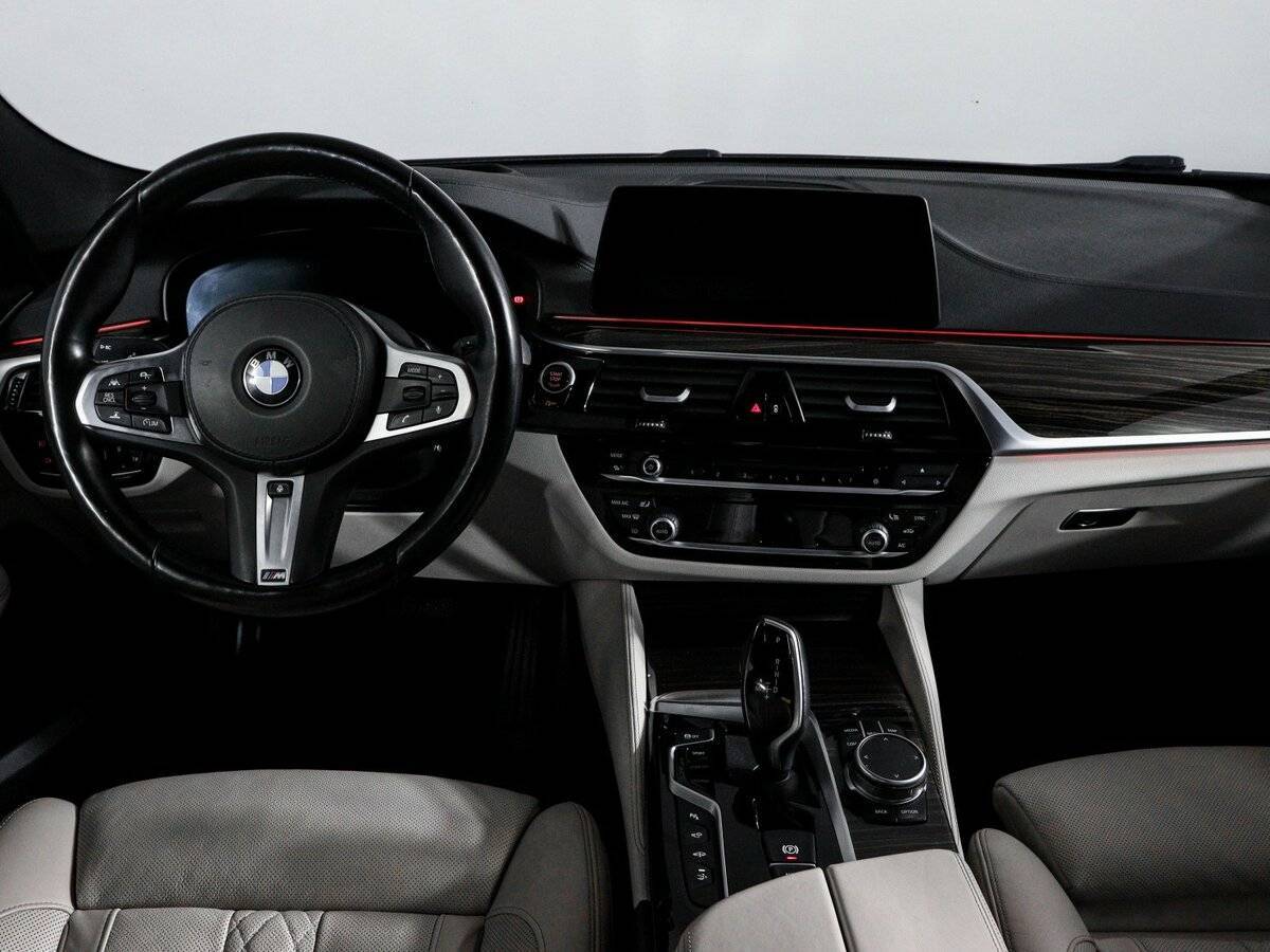 BMW 6 серии 2019 года с пробегом. Фото: #11