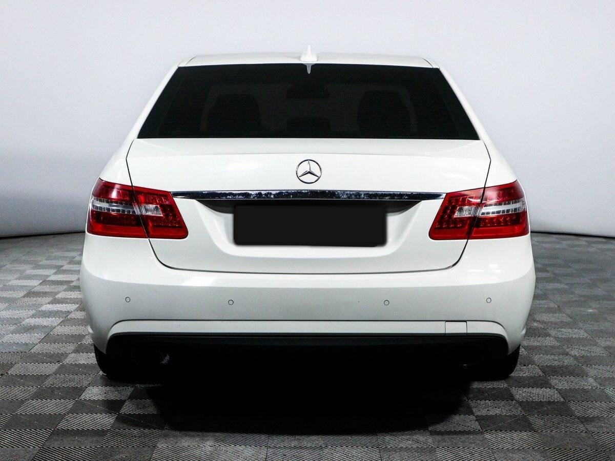 Mercedes-Benz E-Класс 2011 года с пробегом. Фото: #5