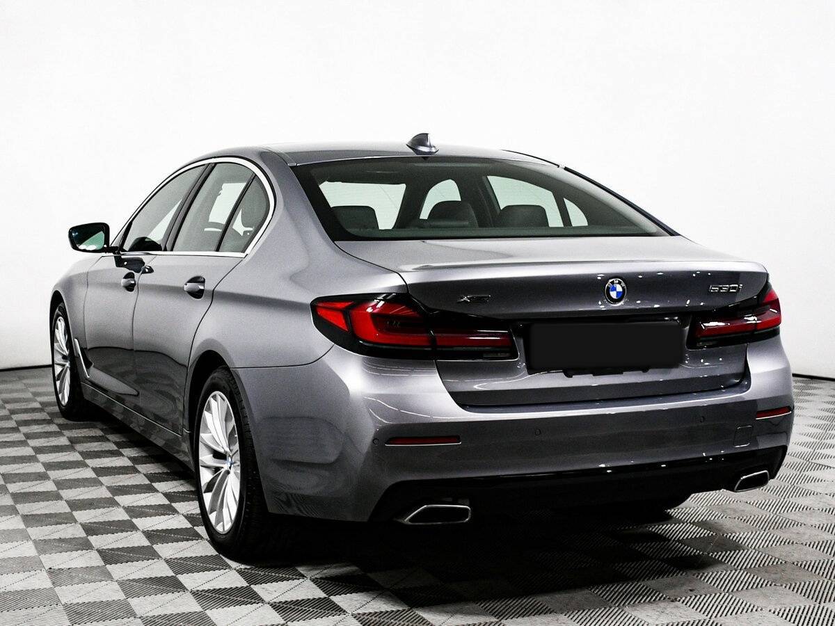 BMW 5 серии 2023 года с пробегом. Фото: #5