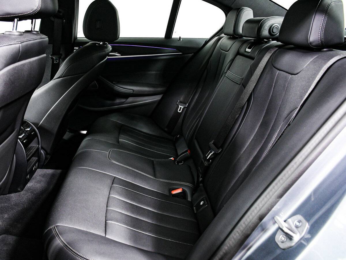 BMW 5 серии 2023 года с пробегом. Фото: #9