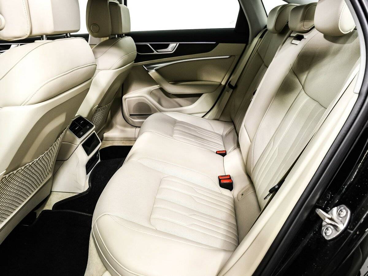 Audi A6 2022 года с пробегом. Фото: #11