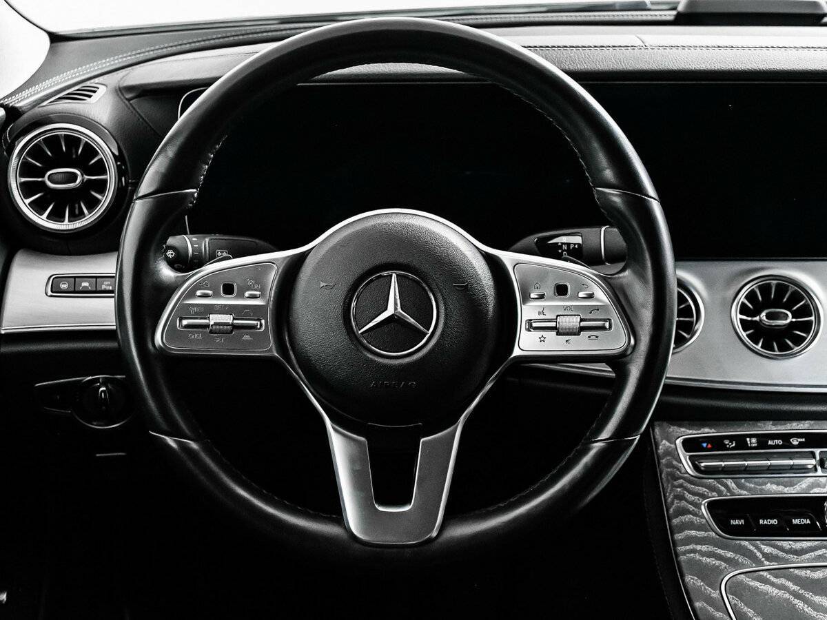 Mercedes-Benz CLS 2018 года с пробегом. Фото: #15