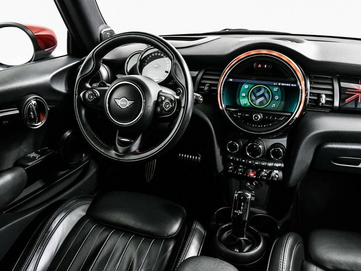 Mini Hatch 2020 года с пробегом. Фото: #8