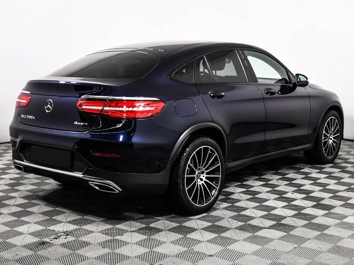 Mercedes-Benz GLC Coupe 2018 года с пробегом. Фото: #4